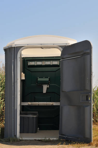 Best Portable restroom trailer rental  in Syracuse, UT